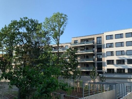 MIT BALKON - ruhig zur Gartenseite ausgerichtete 2 Zimmer Wohnung