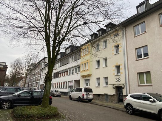 Gemütliche Dachgeschosswohnung in Zentrumsnähe, 3 Zimmer