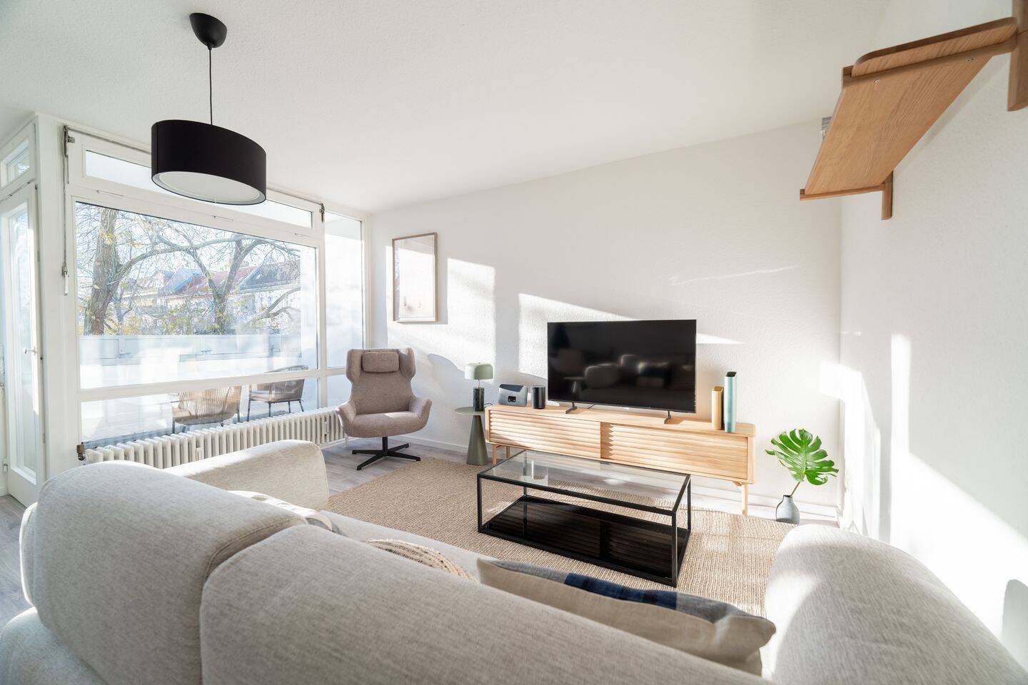 Wunderschöne 3-Zimmer-Wohnung in Neukölln - voll möbliert - Foto 1