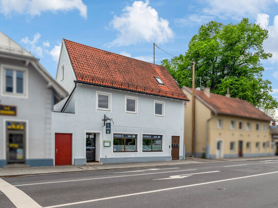 Saniertes Mehrfamilienhaus mit Gewerbeeinheit in zentraler Lage von Wolfratshausen (S7)