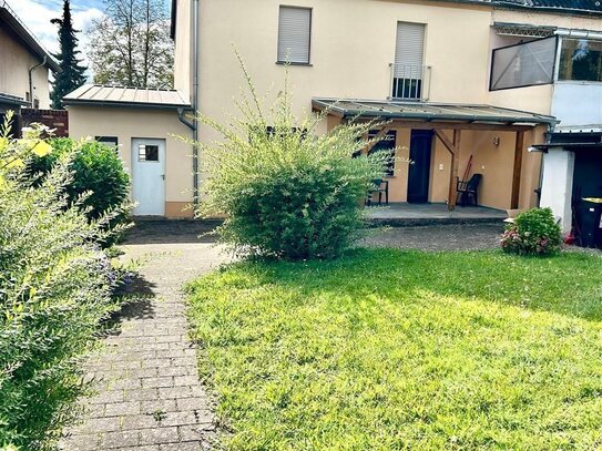 Illingen-OT: Gemütliches 1 Fam.-Haus mit Garten