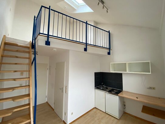 Tolle 1-ZKB Maisonette-Wohnung mit Dachterrasse u. Stellplatz