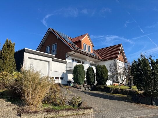 Zweifamilienhaus mit Einliegerwohnung in bester Lage!