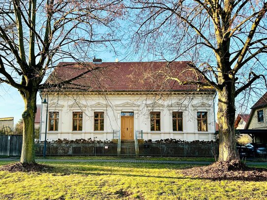 Saniertes Denkmal | ca. 140m² Wfl. + 3 SZ + Wohnküche + Terrasse + Alter Dorfkern Stolpe