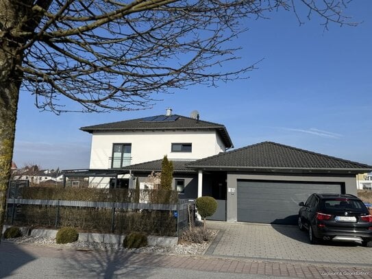 Eine Augenweide - Top Wohnhaus mit Anbau in einer wunderschönen Lage in Hengersberg