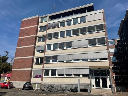 Großzügige Büroflächen mit Stellplätzen in zentraler Lage in Oldenburg Nähe Hauptbahnhof