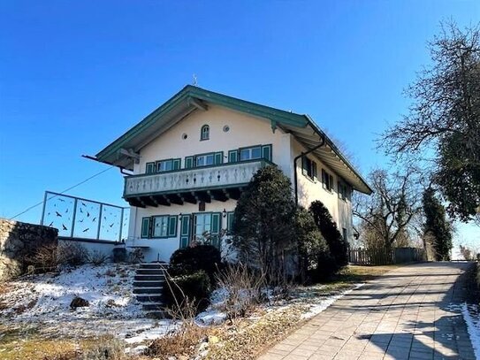 Haus mit Fern- u. Bergblick in Soyen mit 4109 qm Landwirtschaftsfläche am Berg