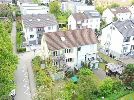 Stadtnah Wohnen in Ravensburg - Renovierungsbedürftige Doppelhaushälfte für die kleine Familie mit viel Charme