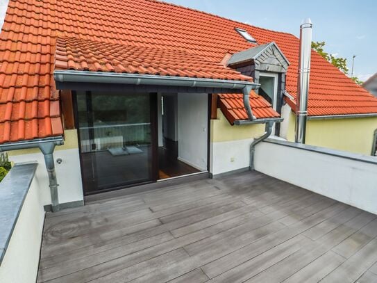 Großzügige 3,5-Zimmer-Maisonettewohnung mit Dachterrasse in Steele-Horst