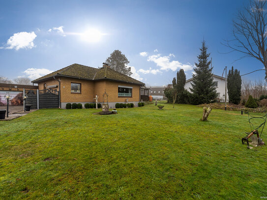 Bungalow mit Keller in zentraler Dorflage in Malente / OT Kreuzfeld