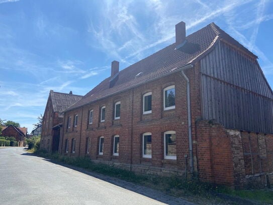 Dreiseitenhof - Bauernhof mit Garten