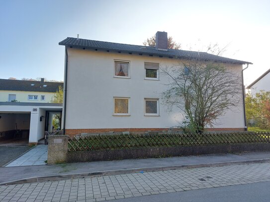 Zweifamilienhaus in ruhiger Lage