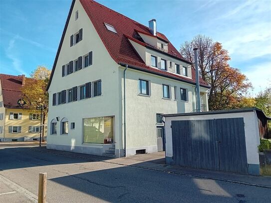 Haus mit 6 Wohnungen und ehemaliger Gastronomie in der Friedrich-Voith-Siedlung