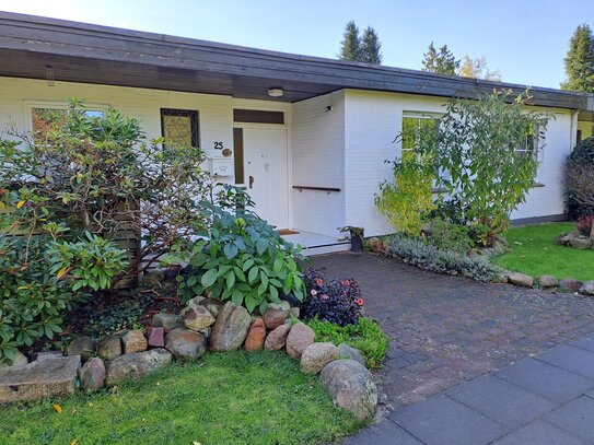 Idyllisches Atriumhaus mit schönem Garten am Rande Hamburgs