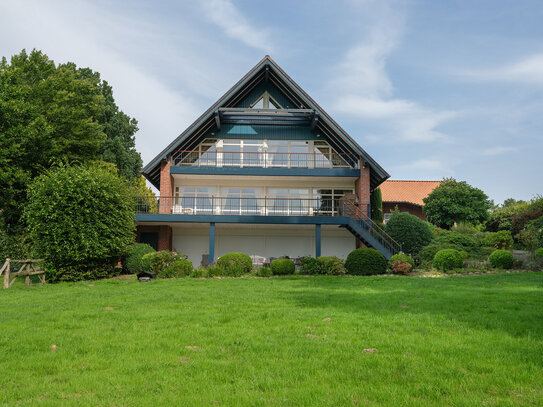 EINFAMILIENHAUS IN BESTER LAGE MIT TRAUMHAFTEM BLICK ÜBER DAS ESTETAL