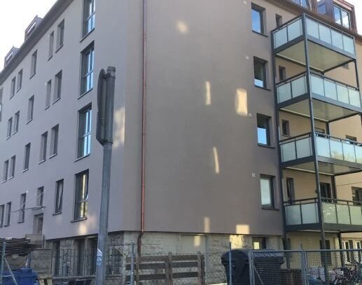 Traumwohnung kernsaniert Wü-Frauenland, Balkon mit Festungs- und Weinbergsblick, Parkett, Einbauküche