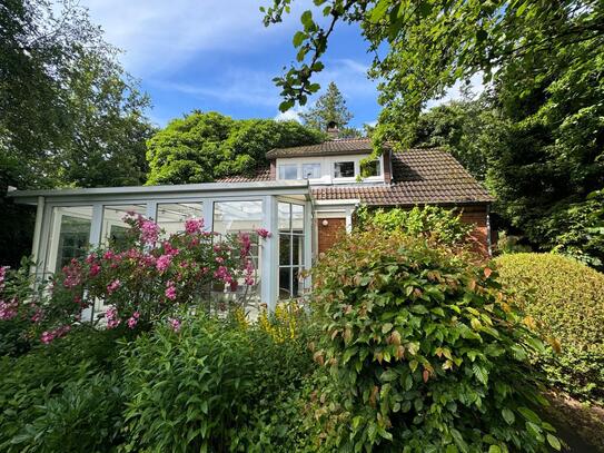 Einfamilienhaus mit Wintergarten und naturbelassenem Grundstück in Juliusburg zu verkaufen