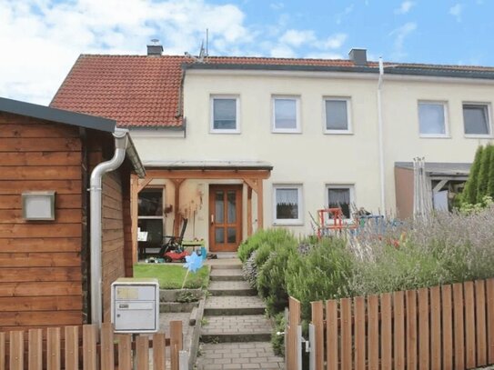 Einladende Doppelhaushälfte mit traumhafter Terrasse - Ihr neues Zuhause