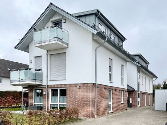 Moderne Wohnung mit Balkon in Detmold-Heidenoldendorf