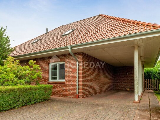 Einladender Bungalow mit Carport, Stellplatz, Terrasse und schönem Garten in idyllischer Umgebung