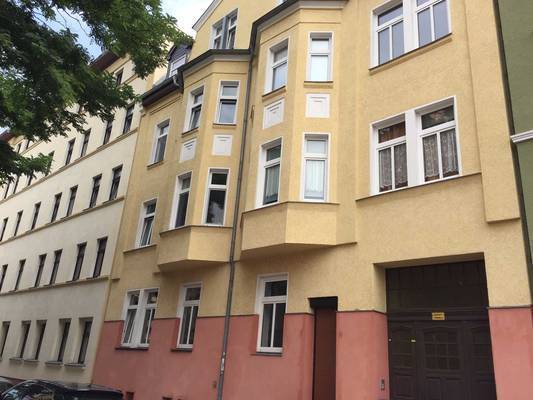 südl. Stadtbereich / 2 Zimmer Whg. mit Balkon und modernem Bad!