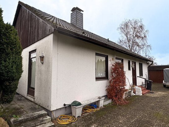 SCHÖNER BUNGALOW IN DRESTEDT - RUHIGE LAGE