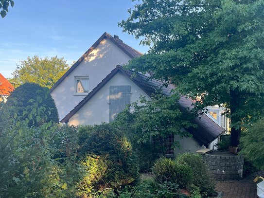 Architektenhaus in idyllischer Gartenanlage ideal für Familien oder Mehrgenerationen