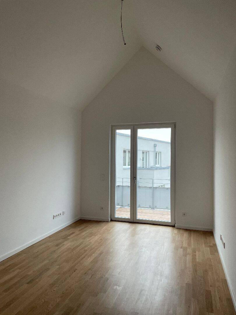 Ab sofort! Tolle 3-Zimmer Wohnung mit schönem Wohnbereich, Balkon & moderner Ausstattung im Three Berlin! - Foto 1