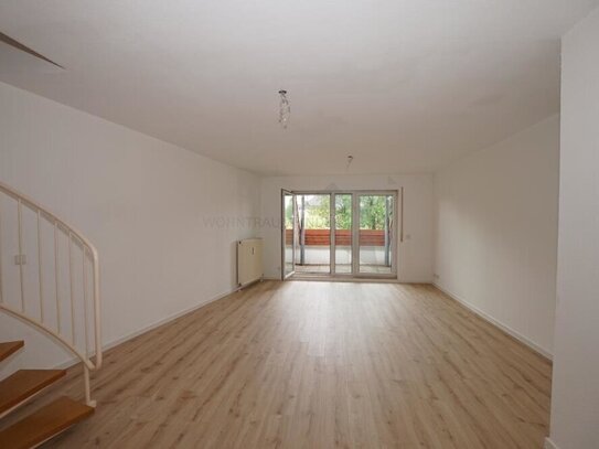 NEU renovierte Maisonette-Wohnung im Dachgeschoss mit Balkon in Marienthal