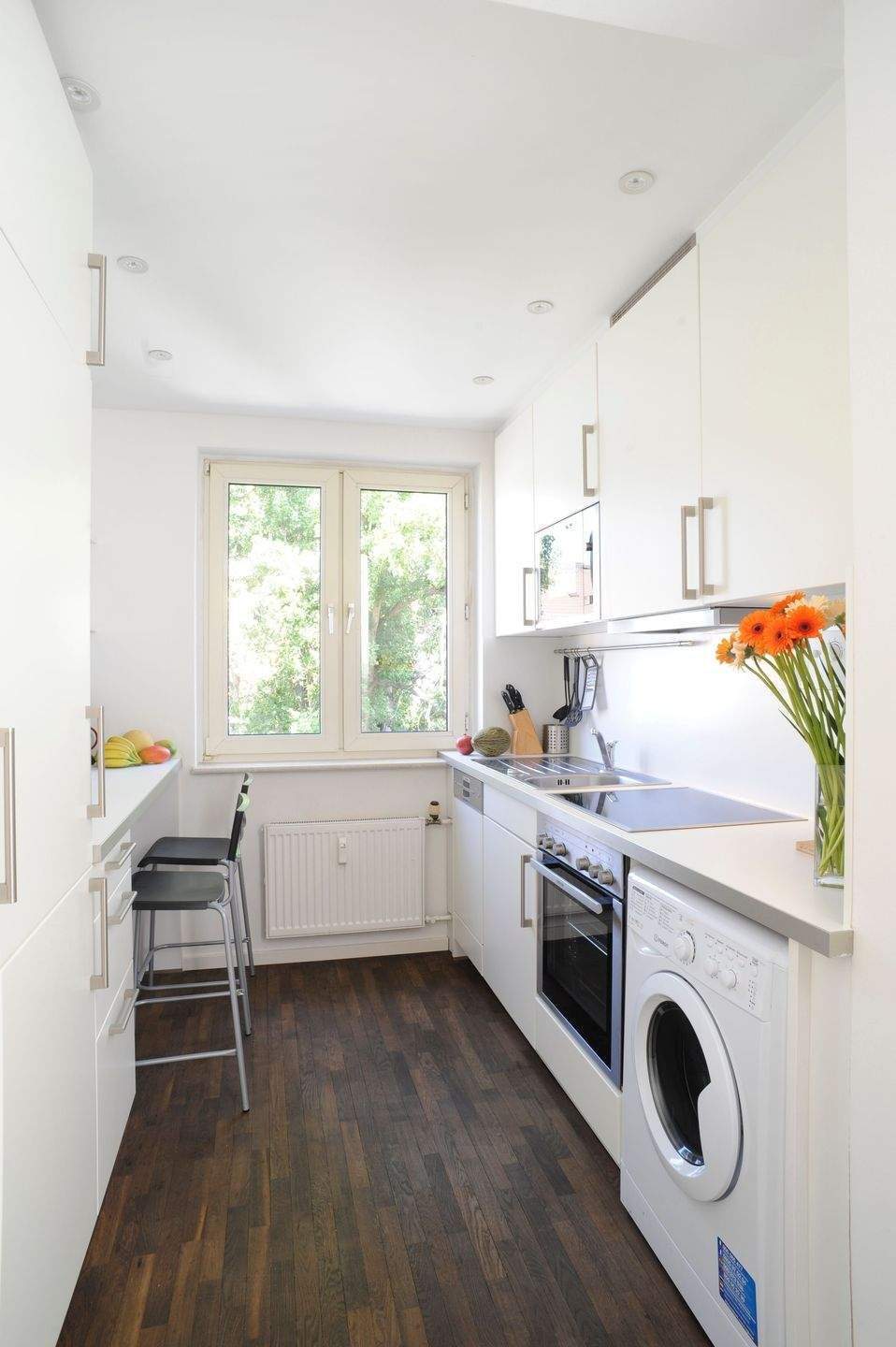 Frankfurt Ostend, neuwertiges Businessapartment gegenüber der EZB