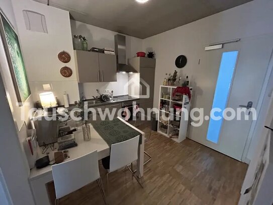 [TAUSCHWOHNUNG] Ruhige 2 Zimmer Wohnung mit großem Balkon - Suche Vergrößeru