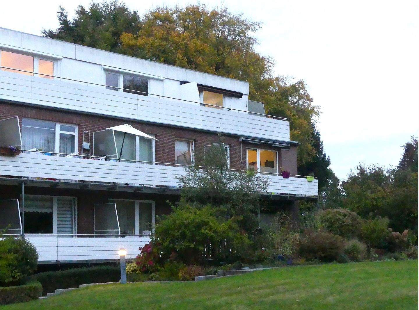 Vermiete 1-ZW mit Balkon in Hamburg-Meiendorf zu verkaufen