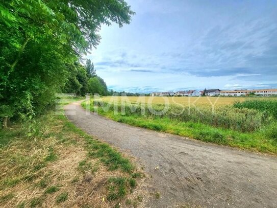 ** Platz für die ganze Familie - Maisonette-Wohnung mit Garten **