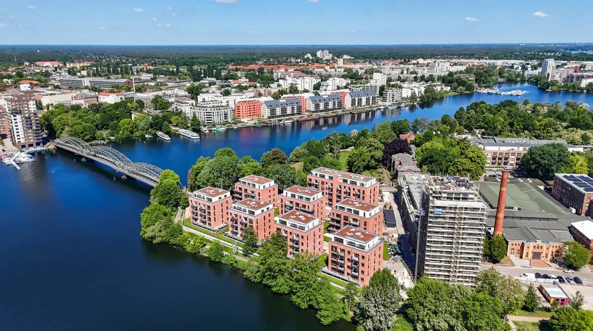 Exklusive Neubauwohnung auf der Insel Eiswerder | Erstbezug | Wasserlage | Hochwertige Einbauküche - Foto 1