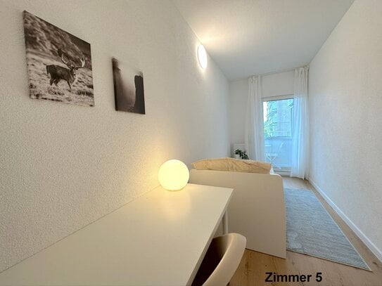 Gemütliches WG-Zimmer mit Balkon - 10 min vom Frankfurter Flughafen ??