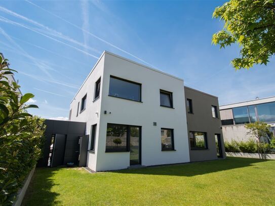 Exklusive Architekten-Villa in traumhafter Lage Riedbergs