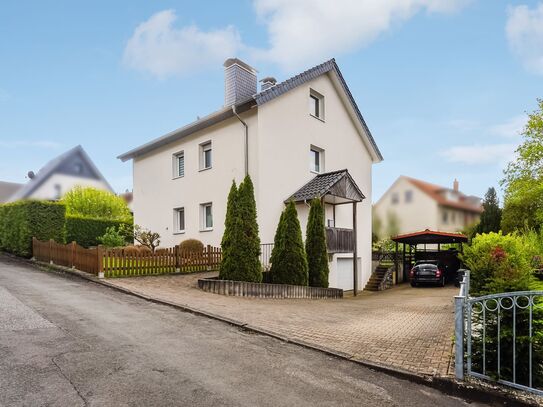 Zweifamilienhaus in Detmold - Ideales Zuhause für Familien