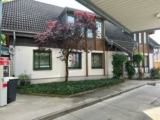 EXISTENSGRÜNDER Wohnen und Arbeiten nah beieinander - Tankstelle/Waschanlage inkl. hochwertig gebautes Wohnhaus in 3926…