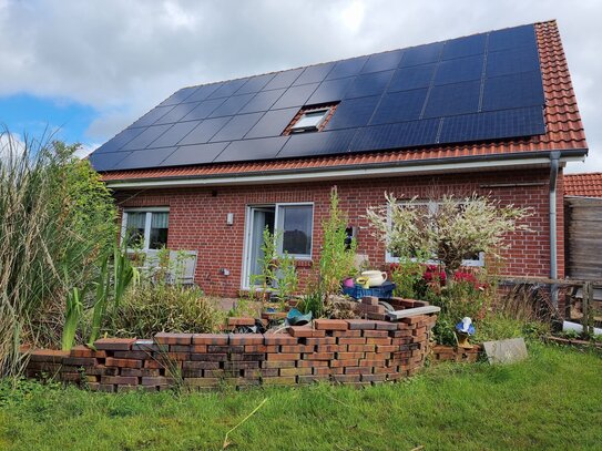 Großzügiges Einfamilienhaus mit Sauna und Bootsanleger