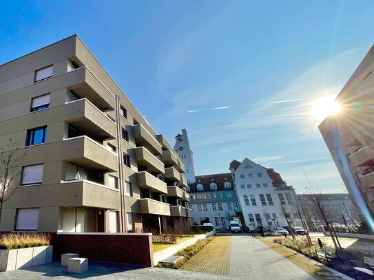 Moderne 3 Zimmer Wohnung, ganz oben, separate Küche, E-Parkplatz in der Tiefgarage