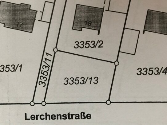 Grundstück zu verkaufen mit genehm. Vorbescheid für Einfamilienhaus