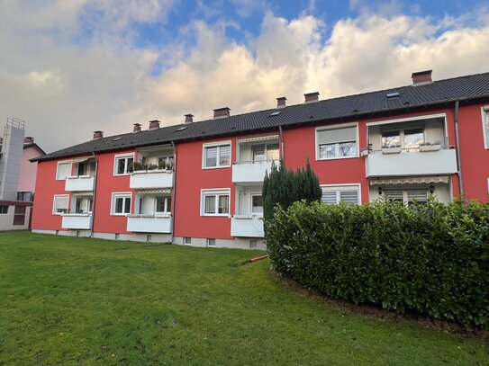 Passend für den Immobilieneinstieg - Renovierte Eigentumswohnung in Bielefeld-Sennestadt