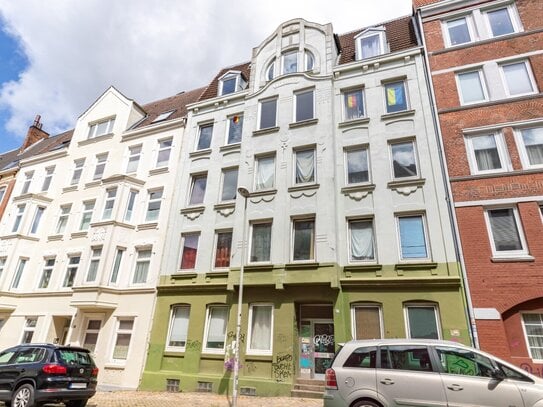 Gazellestr. 5, 1 Zimmerwohnung im Dachgeschoss. Sofort zu vermieten