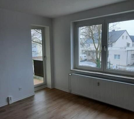 Schöne 3 Zimmer neu renoviert, ab sofort frei