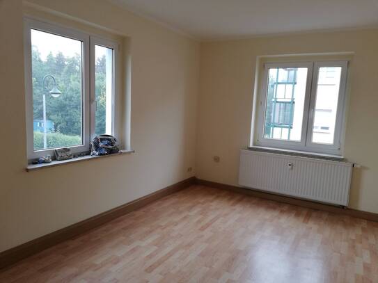 3 Raum Wohnung mit Balkon