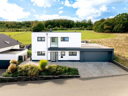 Modernes Traumhaus mit Blick ins Grüne!