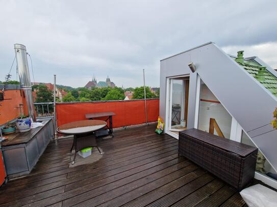 5 Zimmer Maisonettwohnung auf 178 m² - plus Dachterrasse, Balkon, Aufzug und Stellplatz