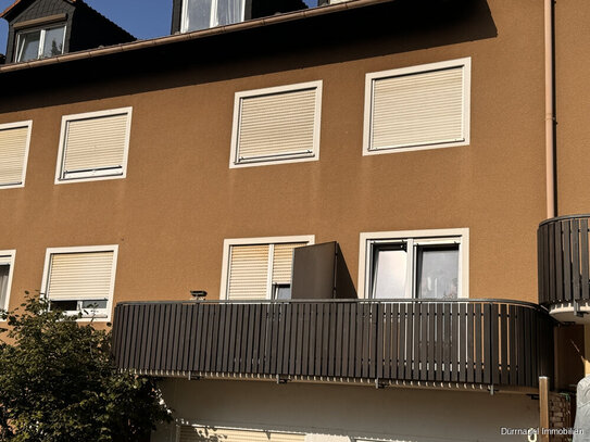 Wohnung mit Balkon und Stellplatz