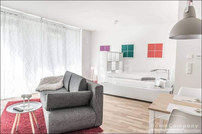 Tolles möbliertes 1-Zimmer-Apartment mit Terrasse in Schwabing