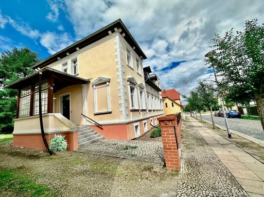 Historische Villa im Kurort Ballenstedt: Denkmalgeschützt mit 4 charmanten Wohneinheiten